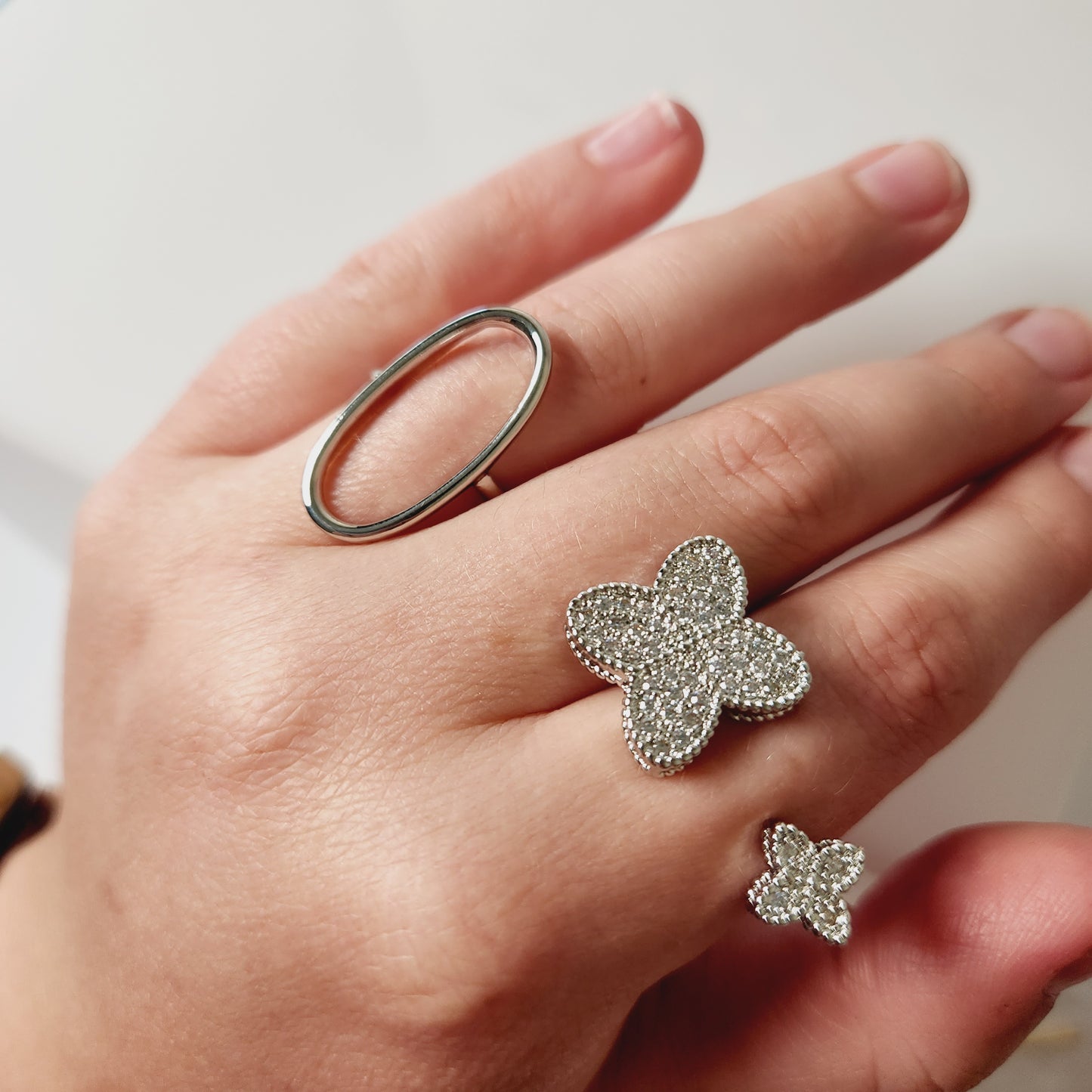 Simple Oval Silvertone Adjustable Ring